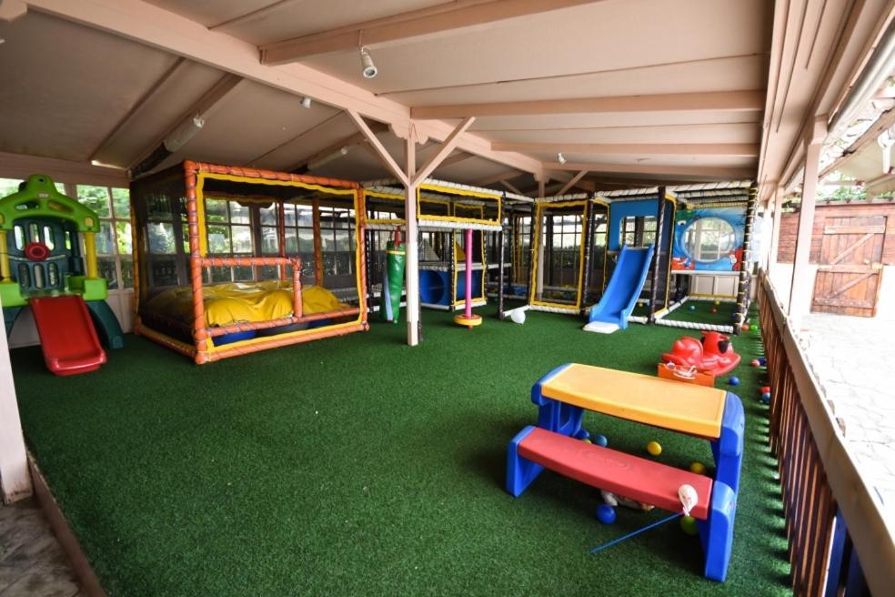 Stone Villa Inside Sea- Kids'Land Platanidia Ngoại thất bức ảnh