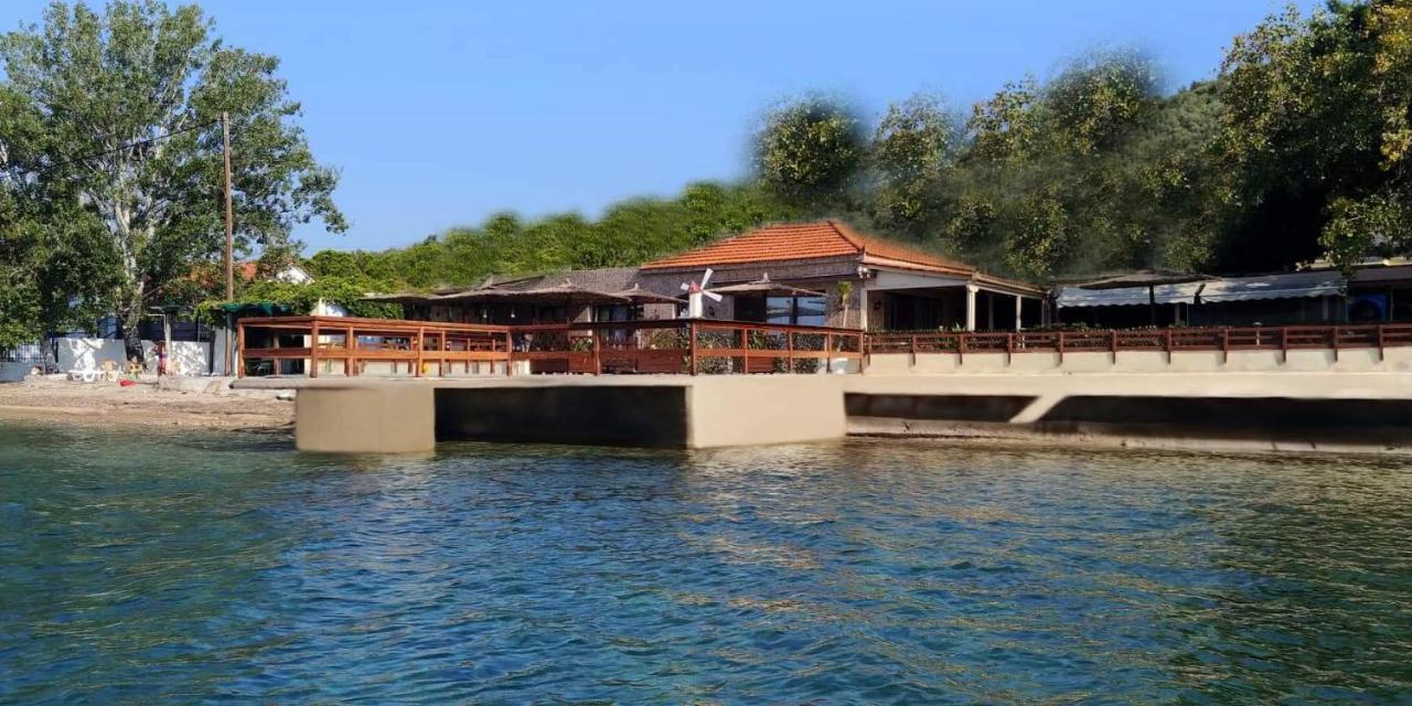 Stone Villa Inside Sea- Kids'Land Platanidia Ngoại thất bức ảnh