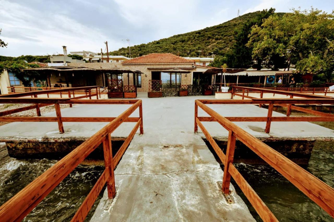 Stone Villa Inside Sea- Kids'Land Platanidia Ngoại thất bức ảnh