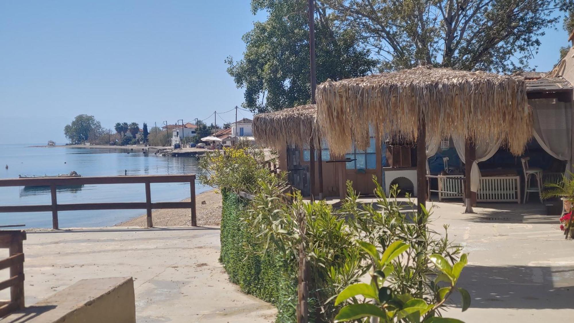 Stone Villa Inside Sea- Kids'Land Platanidia Ngoại thất bức ảnh