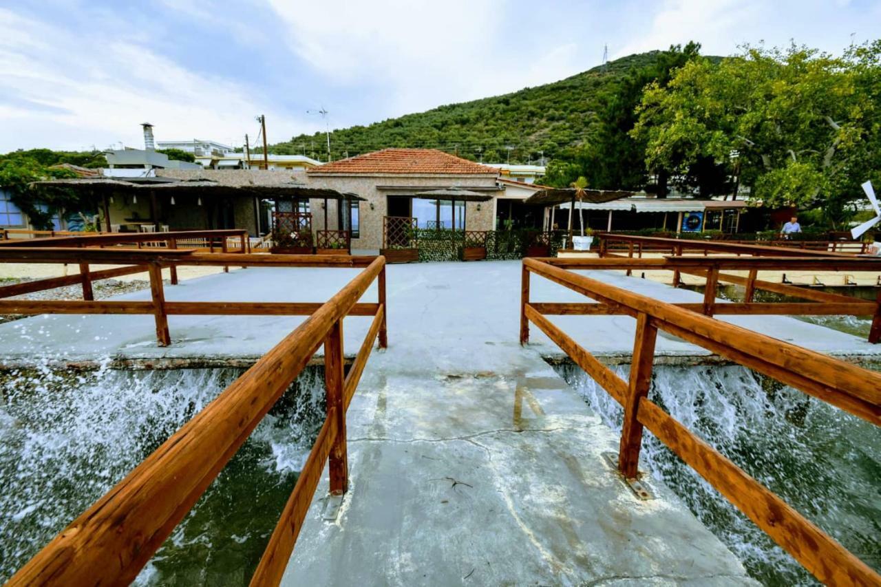 Stone Villa Inside Sea- Kids'Land Platanidia Ngoại thất bức ảnh