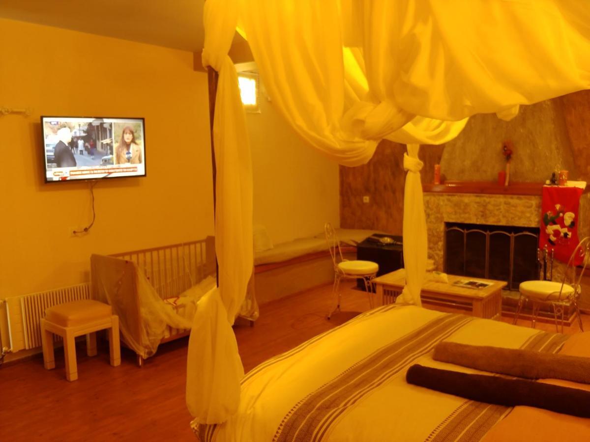 Stone Villa Inside Sea- Kids'Land Platanidia Ngoại thất bức ảnh